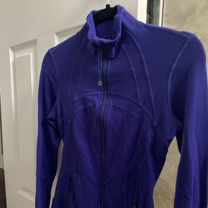 Lululemon define jacket size 4 — 10/10 condition